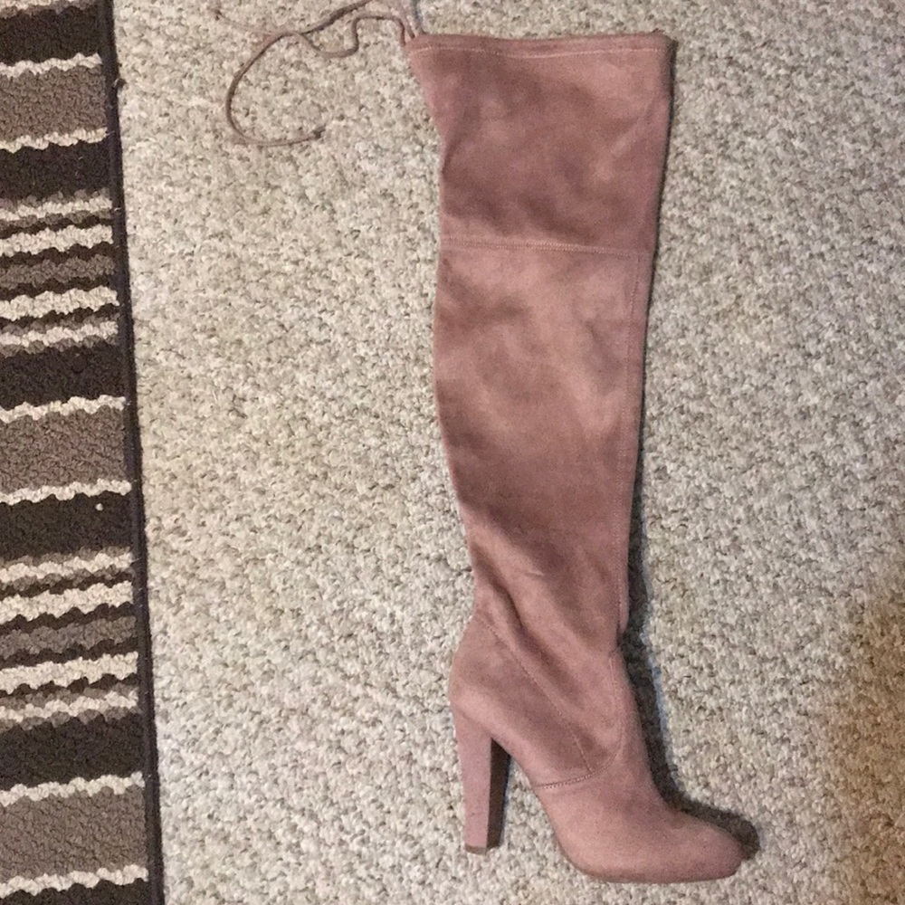 Boots - pink/rose suede - new size 7